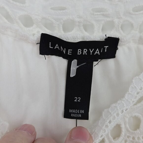 Lane Bryant White Striped Square Neckline Eyelet Women's Top Plus Size Curvy 22 - Picture 4 of 10